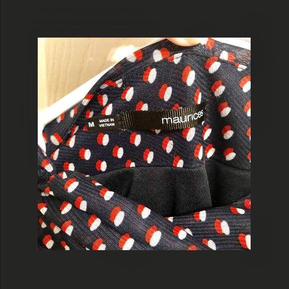 Blue sleeveless blouse - Picture 4 of 6